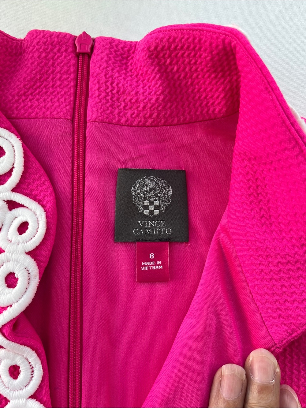 Vince Camuto Women’s Sleeveless Hot Pink Shift Dress with Decorative Trim! Retro - Picture 8 of 12